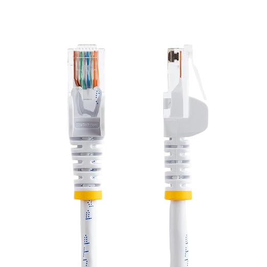 StarTech.com 5 FT White CAT5E UTP Patch Cable - Image 2
