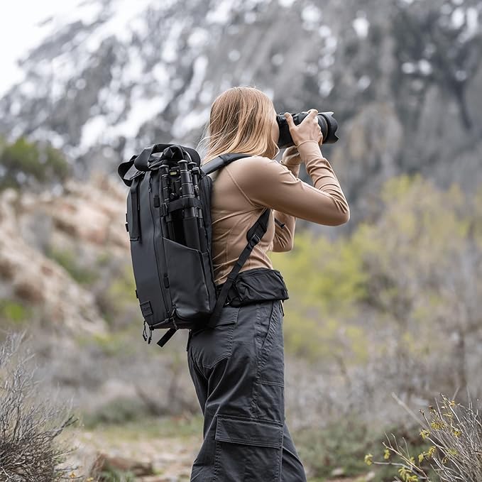 WANDRD PRVKE Rolltop 31L V4 Photography Bundle – Expandable Travel Camera - Image 4